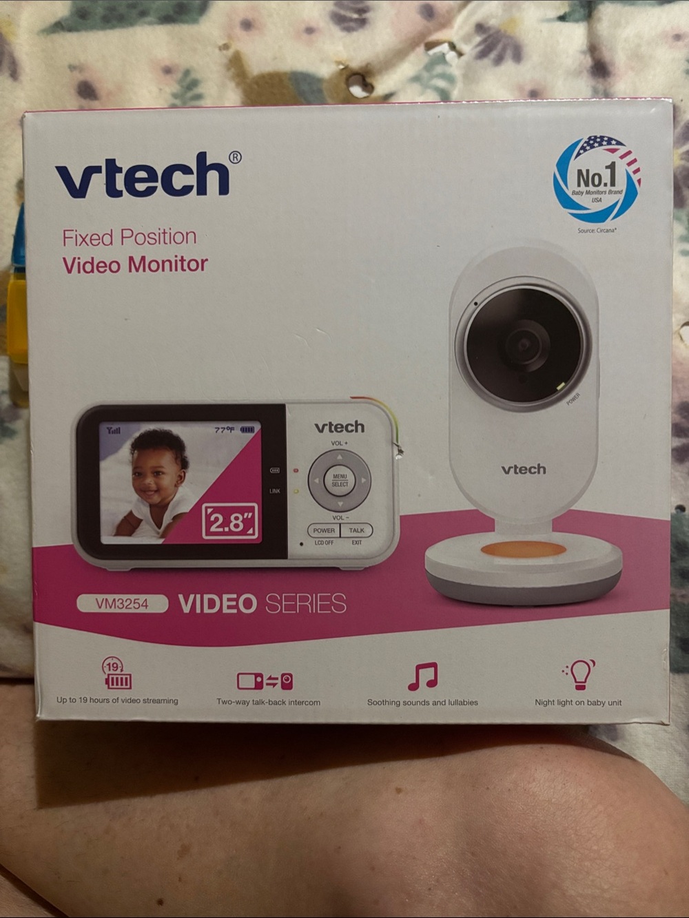 VTech White Fixed-Position Video Baby Monitor - 2.8" Screen and camera